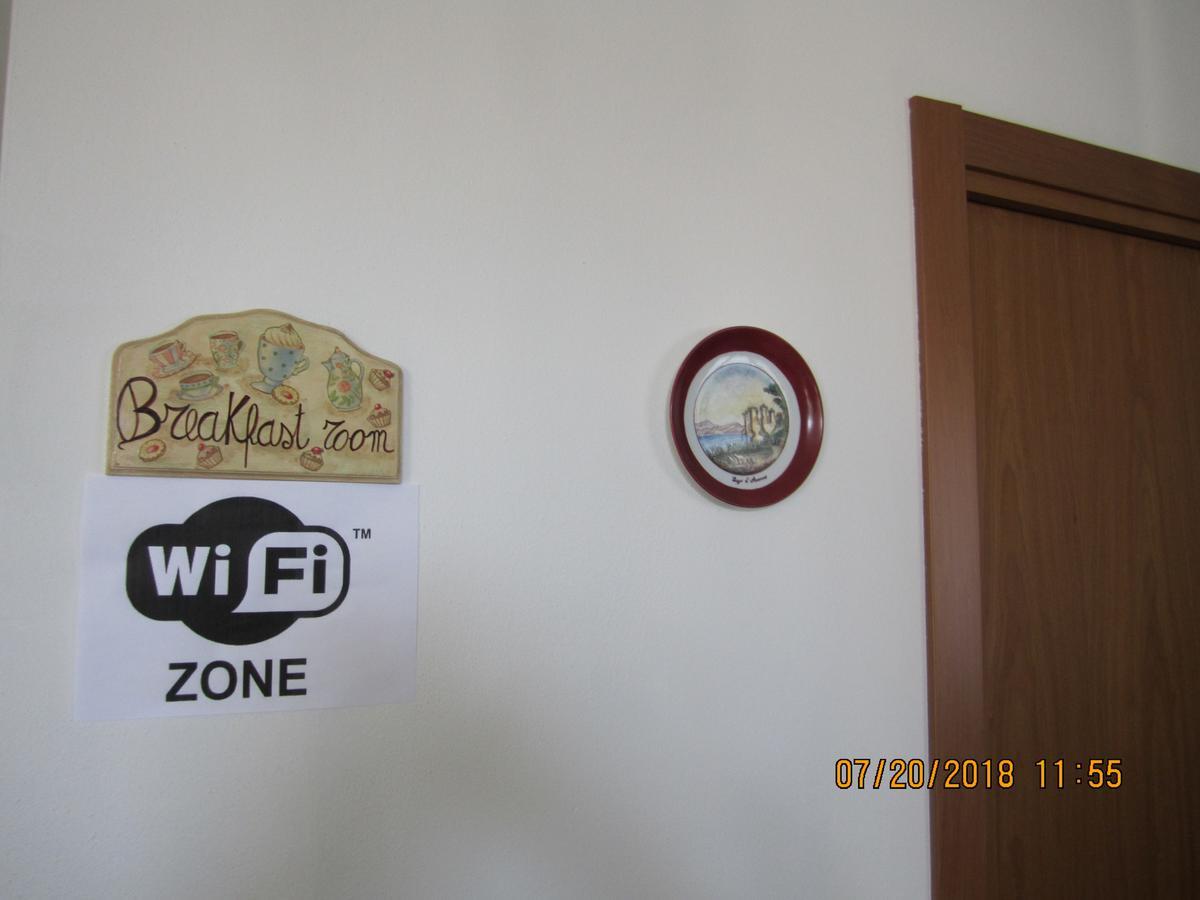 Adelphi Room & Breakfast Феррара Екстер'єр фото